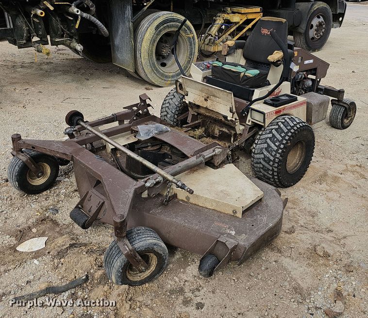 Grasshopper  928D ZTR lawn mower - EJ6005