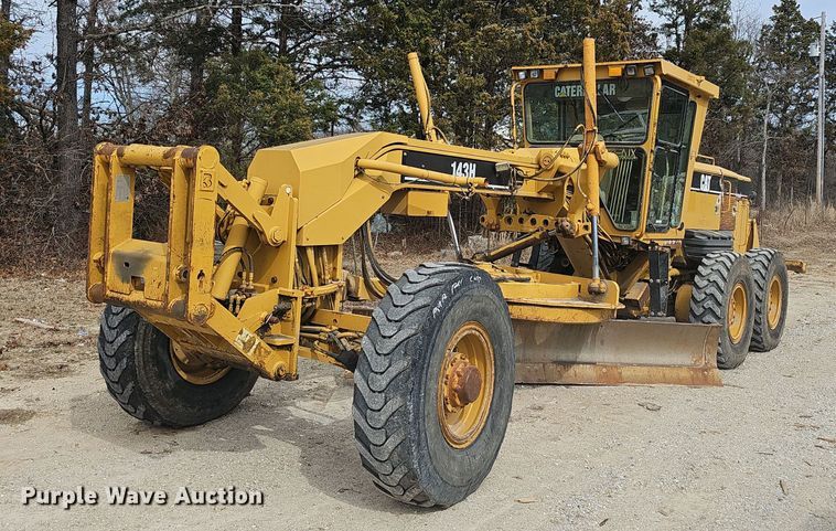2004 Caterpillar  143H motor grader - EJ6010