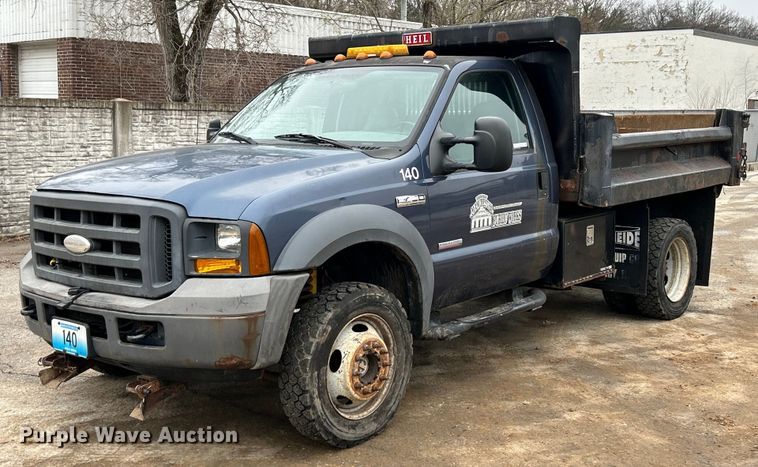 2005 Ford F450 Super Duty XL dump truck - EK4195