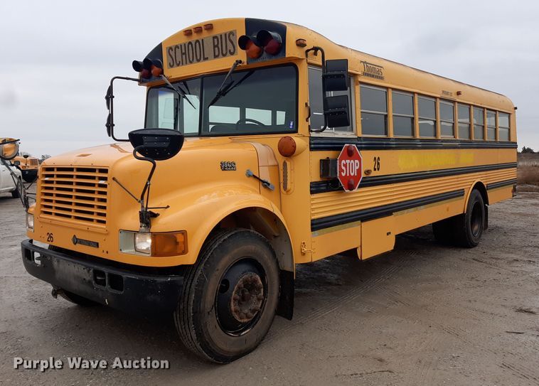1998 International 3800 school bus - LX9882