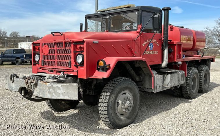 1985 AM General  M925 tanker fire truck - OM9919