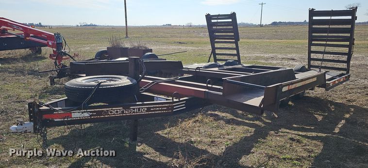 1998 Donahue EXS-150 swather / windrower trailer - DK0723