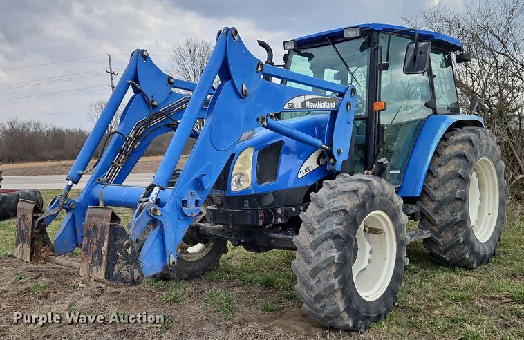 2006 New Holland  TL100ADT MFWD tractor - EI3599