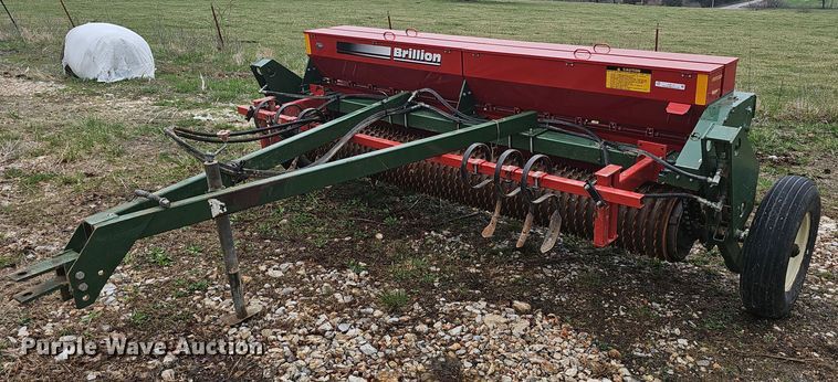 Brillion SS-10 seeder - EJ6114
