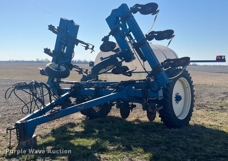 AG Systems 6400 liquid fertilizer applicator - LD9302
