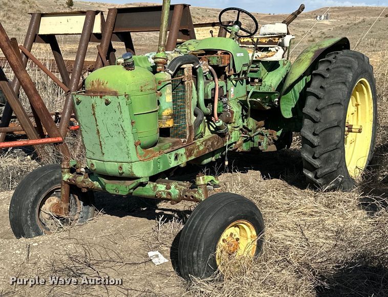 1962 John Deere 3010 tractor - NJ9430