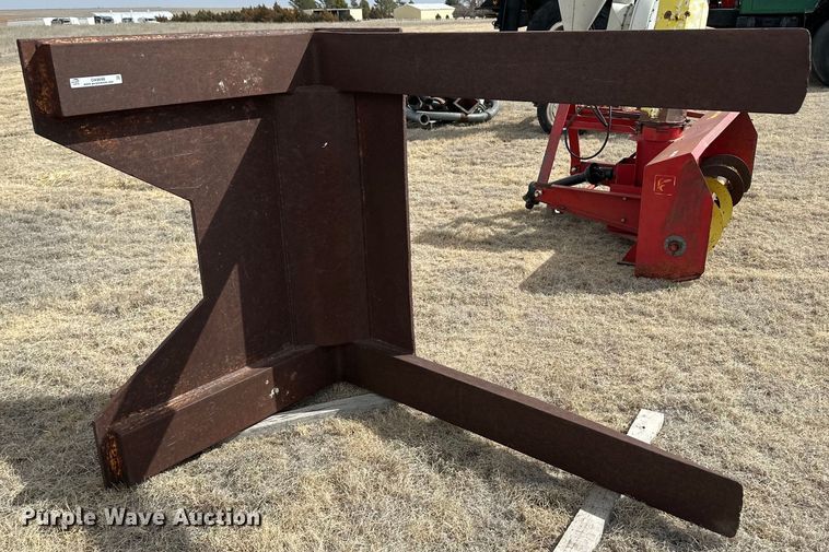 68" L wheel loader forks - OA9698