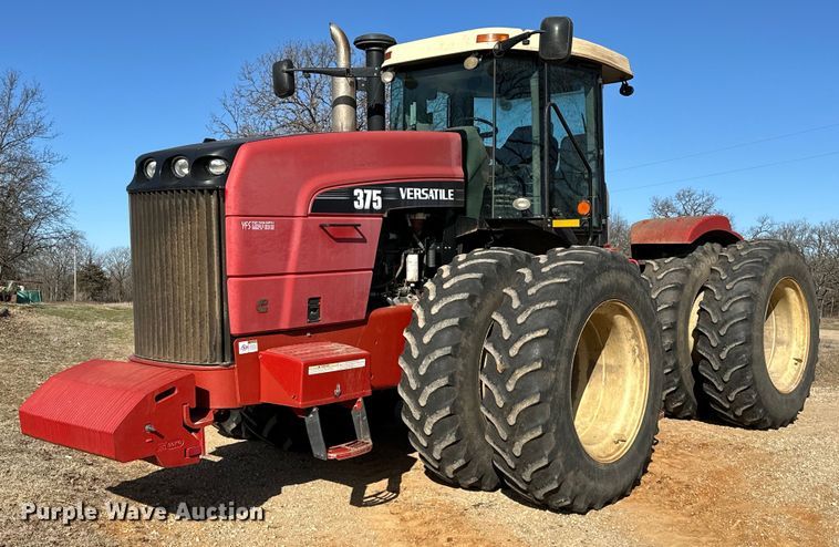 2011 Versatile  375 4WD tractor - OM9897