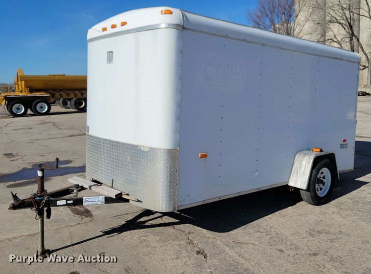 2004 Forest River enclosed cargo trailer - DG0580