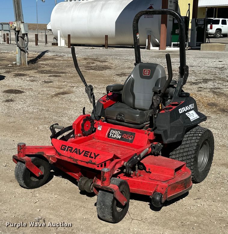 Gravely  Pro-Turn 460 ZTR lawn mower - DQ6410