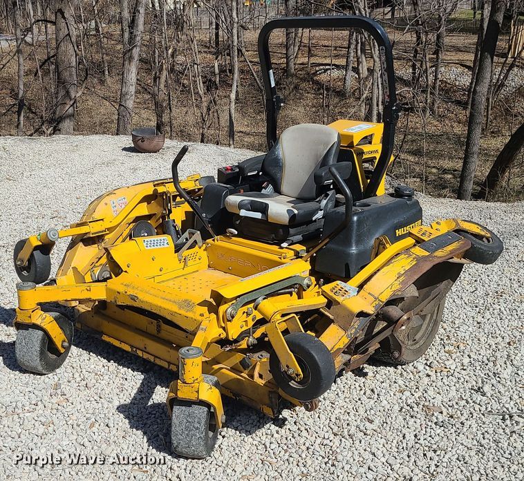 Hustler Super 104 ZTR lawn mower - DR5253