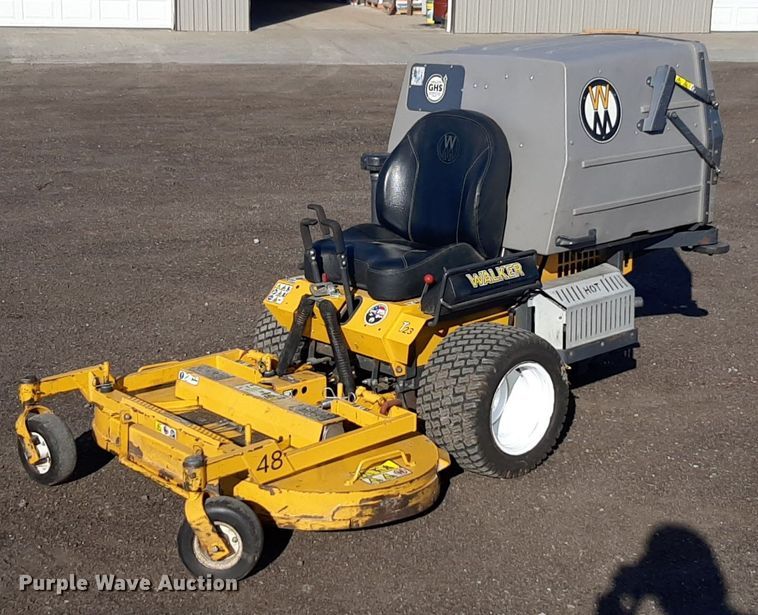 Walker MT23-11 ZTR lawn mower - DV9897