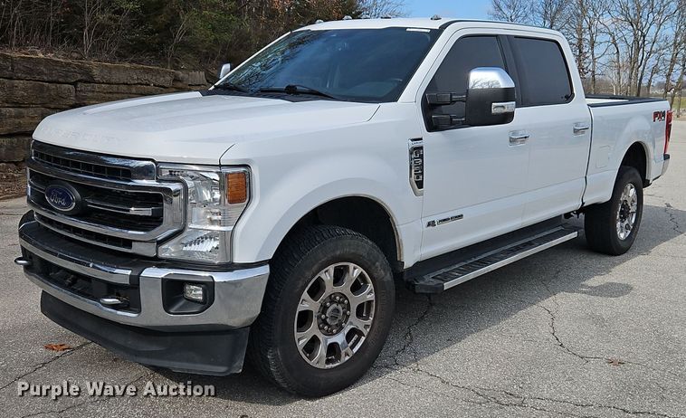 2021 Ford F350 Super Duty Lariat Crew Cab pickup truck - EI3638