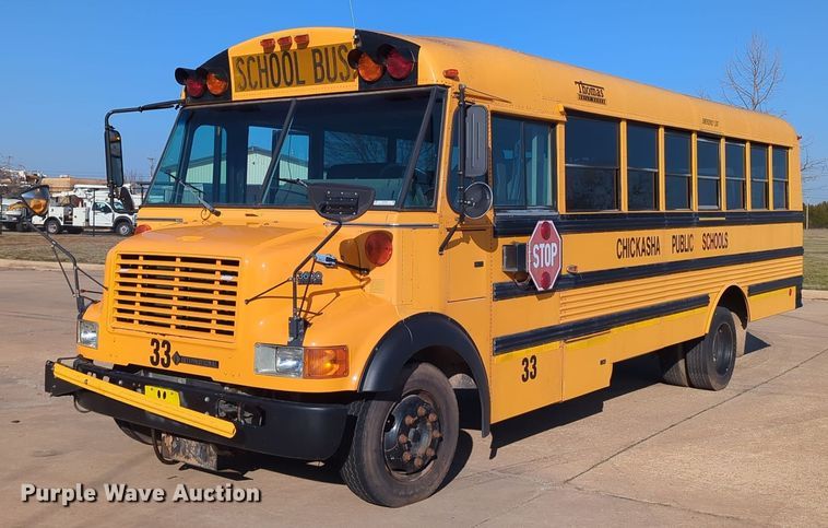 1998 International 3600 school bus - OL9253