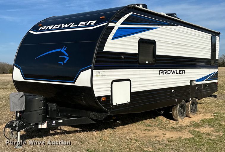 2022 Heartland  Prowler camper - OM9990