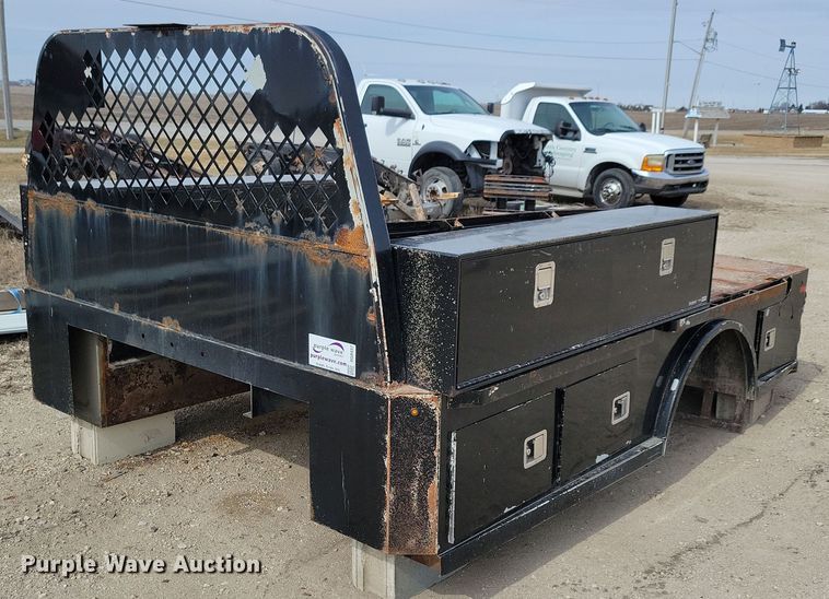 Knapheide flatbed - DG0437