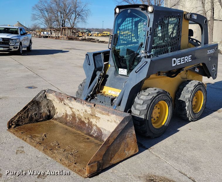 2012 John Deere 326D skid steer loader - DG0578