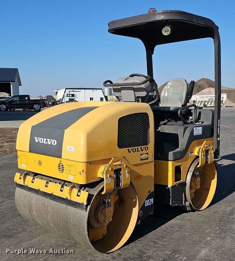 2013 Volvo DD29 double drum vibratory roller - DK0672