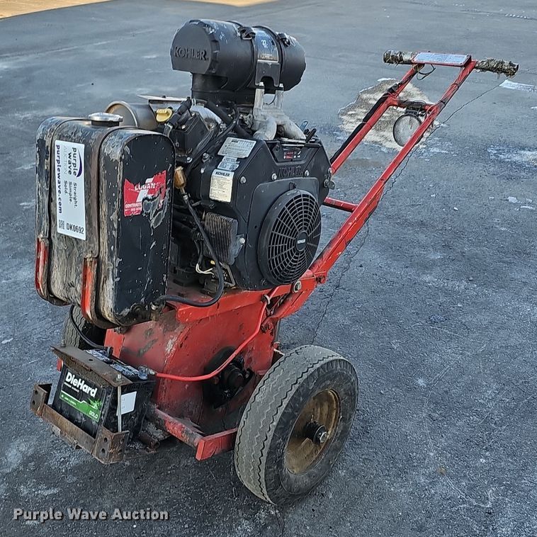 Crafco 200 pavement cutter - DK0692