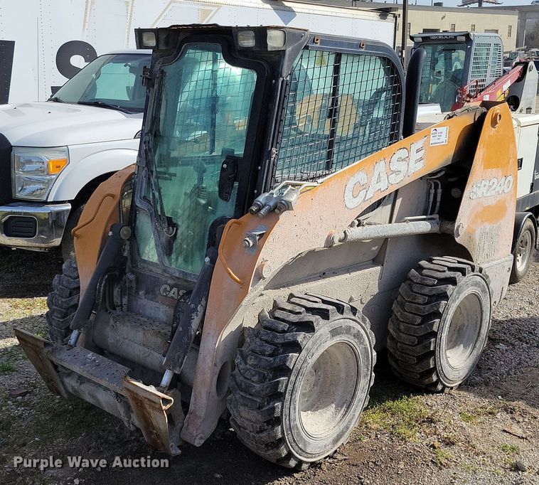 2018 Case SR240 skid steer loader - DK4208