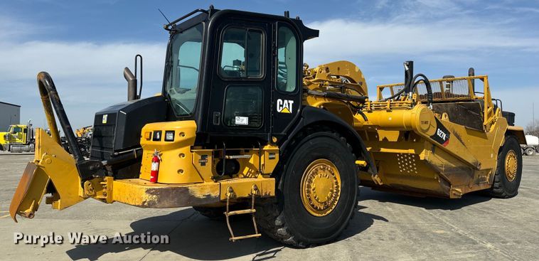 2014 Caterpillar 627K conventional scraper  - DL4402
