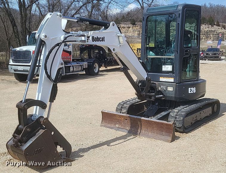 2016 Bobcat E26 mini excavator - DO4869
