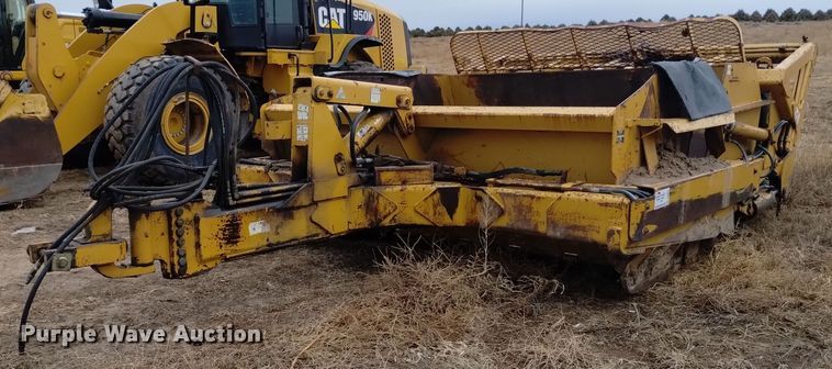 2000 Reynolds  16CS10 scraper - DQ6023