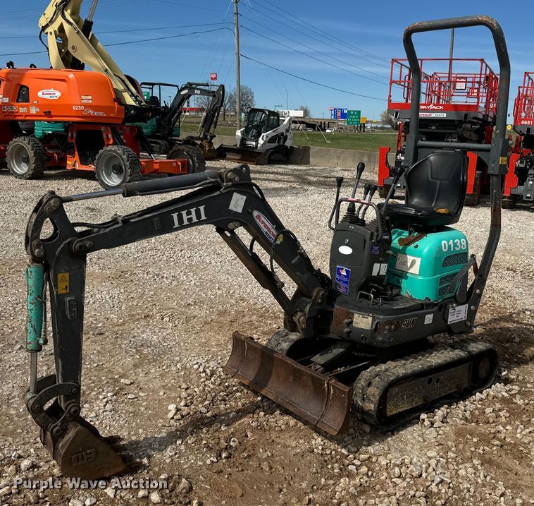 2014 IHI 9VX mini excavator - DQ6755