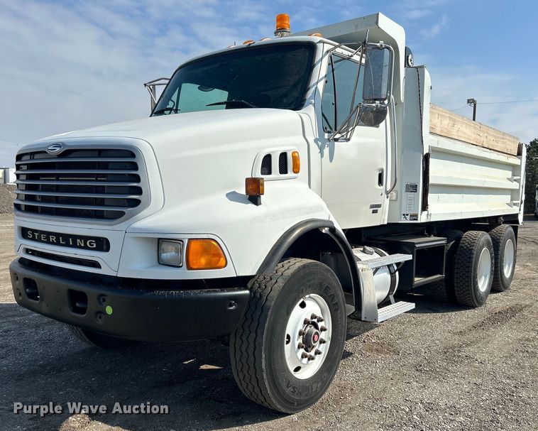 2007 Sterling L-Line dump truck - EG1241