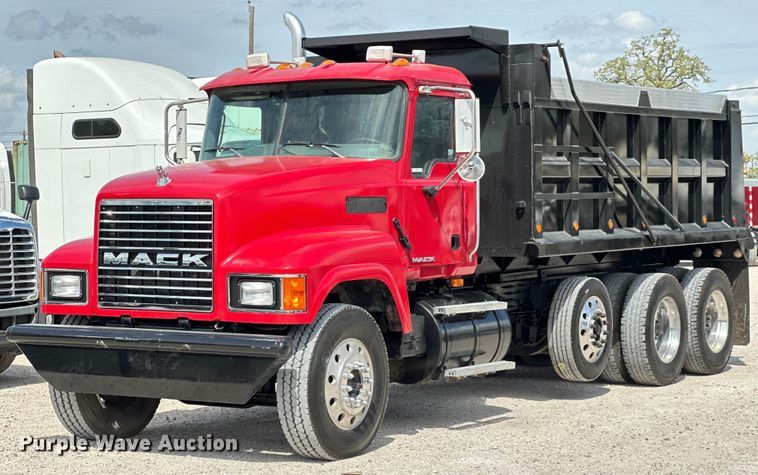 2008 Mack CHU613 dump truck - EH3847