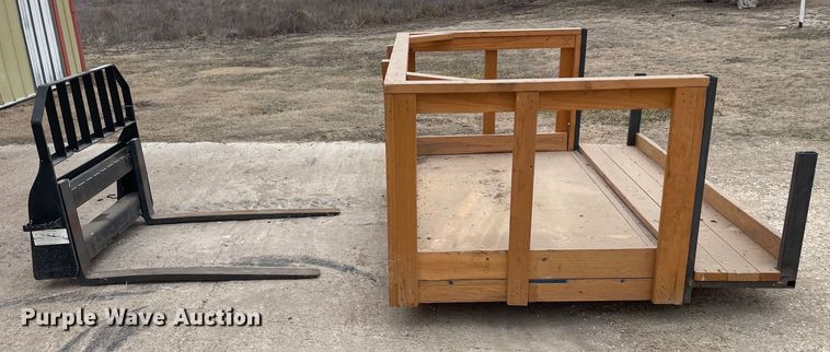 John Deere  skid steer forks - GP9639