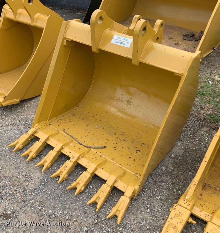 Gann 36" W backhoe bucket - KX9873