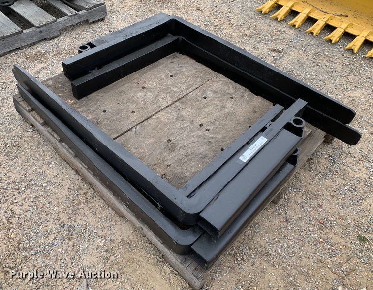 (6) 42" L bucket forks - KX9894