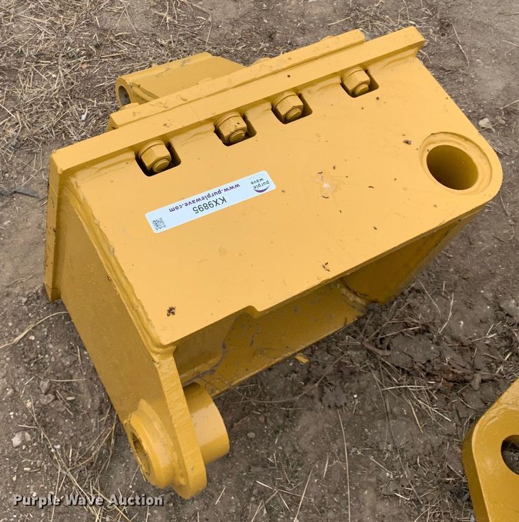 Caterpillar excavator quick coupler - KX9895