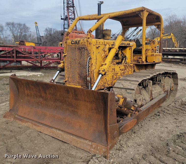 1971 Caterpillar  D6C dozer - LA9759