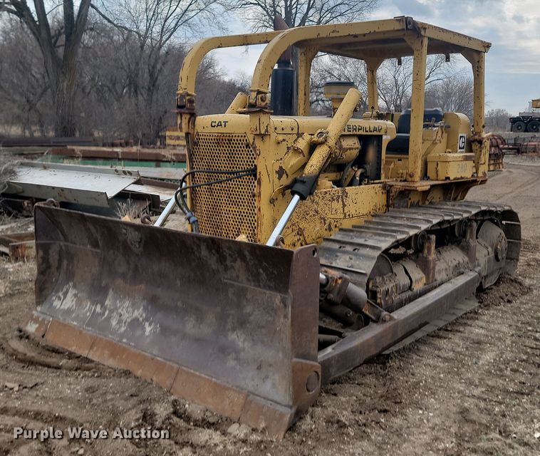1973 Caterpillar  D6C dozer - LA9761