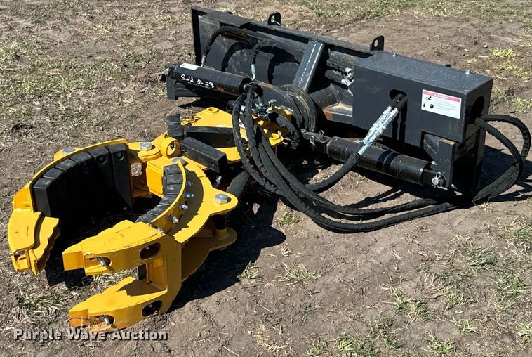 2023 LandHonor RG-11-5000G skid steer grapple - ND9011