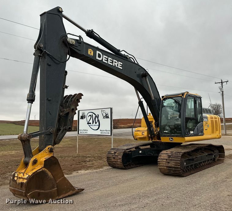 2015 John Deere 210G LC excavator - OA9665