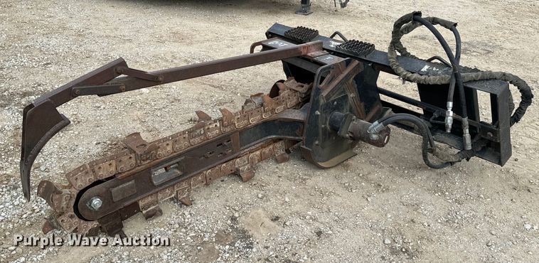 Caterpillar T9 skid steer trencher - OJ9683
