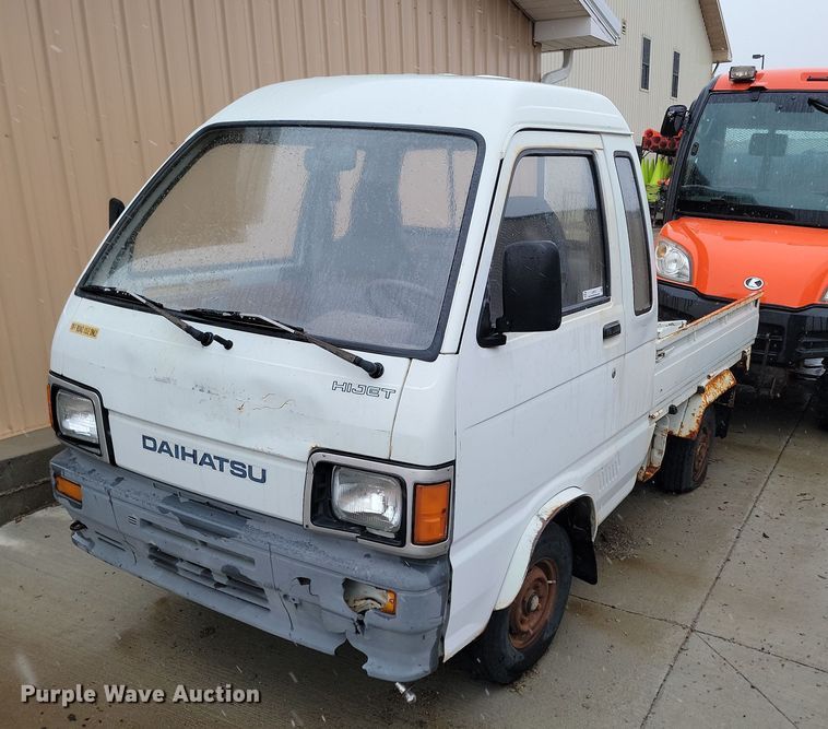 1991 Daihatsu HiJet mini truck - LA9651