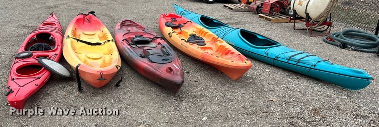 (5) kayaks - LO9514