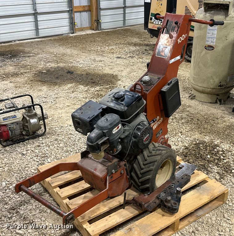 1995 Ditch Witch 100SX cable plow - ND9017