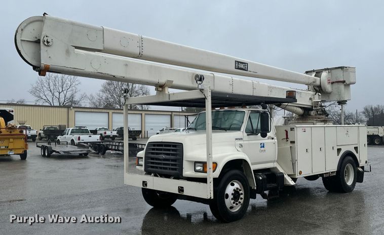 1998 Ford F800 bucket truck - ND9020