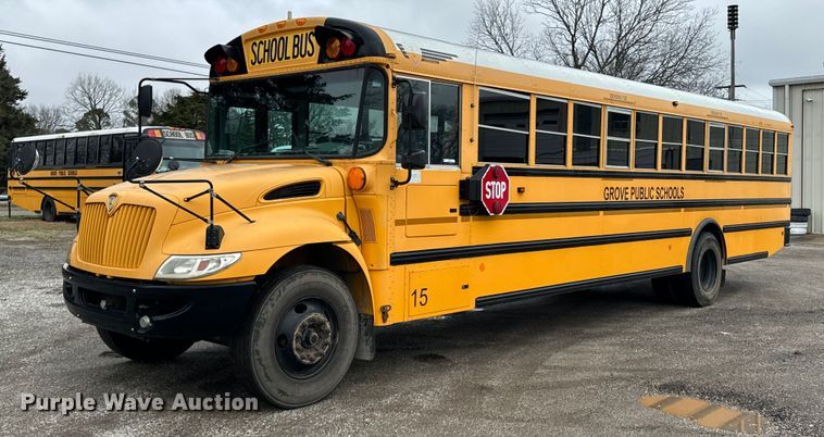 2015 International CE school bus - ND9048