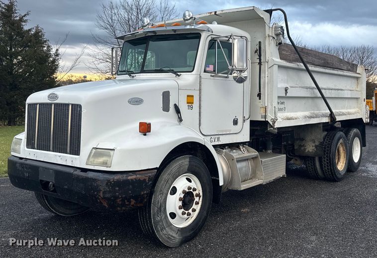 1998 Peterbilt 330 dump truck - NS9525