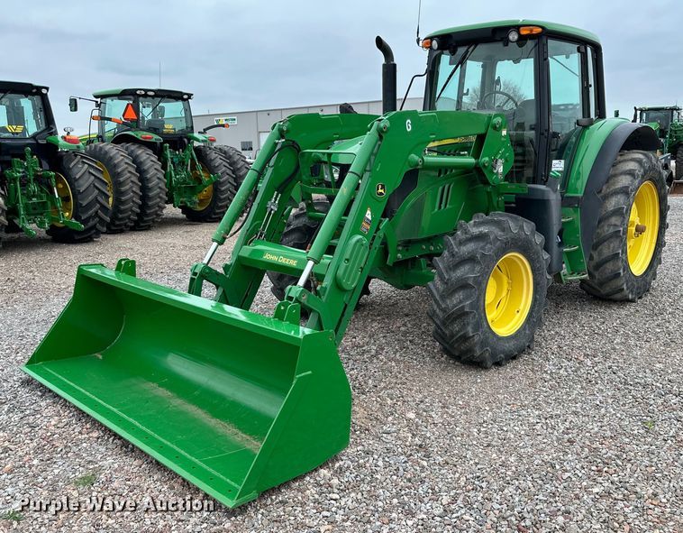 2016 John Deere 6120M MFWD tractor - DG4299
