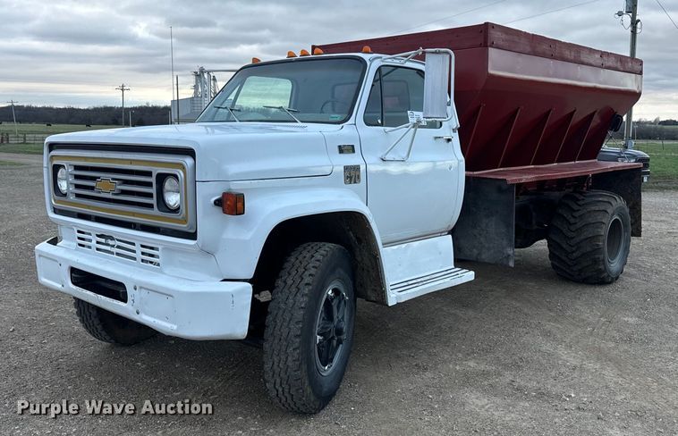 1979 Chevrolet  C70 Custom applicator truck - DQ6749