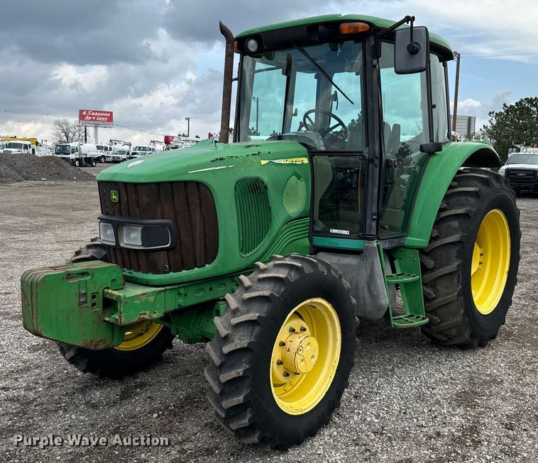 2003 John Deere 6415 MFWD tractor - EG1316