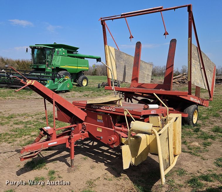 New Holland Stackliner 1010 bale stacker - EI3649