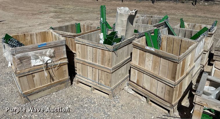 John Deere chain guards - JT9068